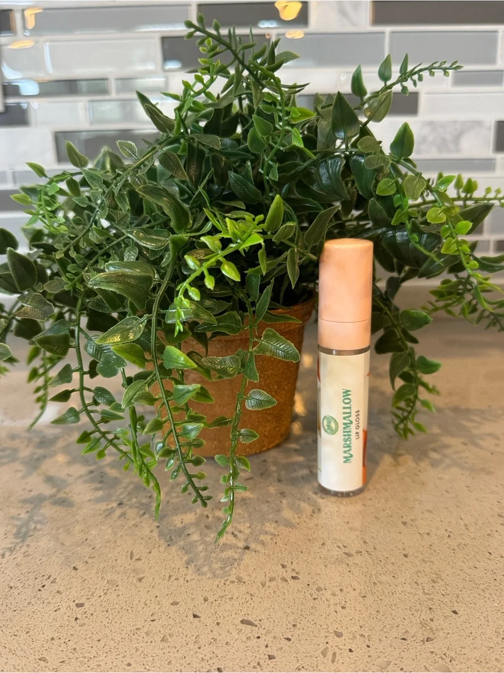 DILLPICKY - MARSHMALLOW LIP GLOSS